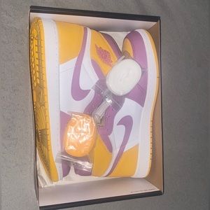 Jordan 1 brotherhood